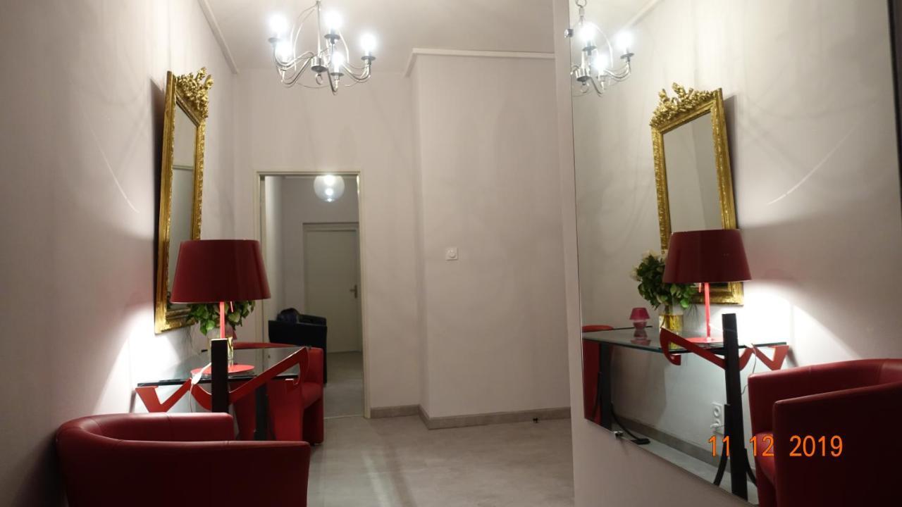 Appartement Au Coeur Des Lices *** Centre Historique *